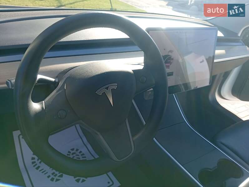 Седан Tesla Model 3 2020 в Луцьку фото 20 Седан Tesla Model 3 2020 в Луцьку