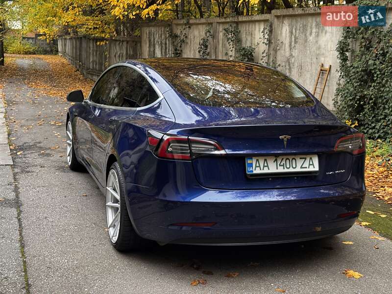 Седан Tesla Model 3 2018 в Киеве фото 4 Седан Tesla Model 3 2018 в Киеве