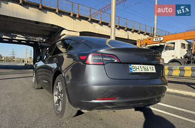 Седан Tesla Model 3 2020 в Одессе