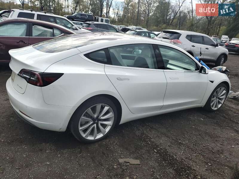 Седан Tesla Model 3 2018 в Житомирі фото 3 Седан Tesla Model 3 2018 в Житомирі