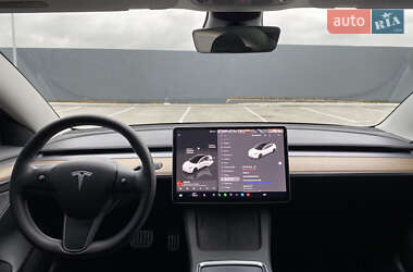 Седан Tesla Model 3 2023 в  фото 10 Седан Tesla Model 3 2023 в