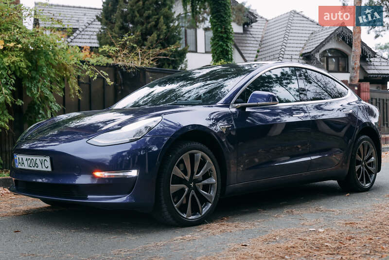Седан Tesla Model 3 2020 в Києві фото 12 Седан Tesla Model 3 2020 в Києві