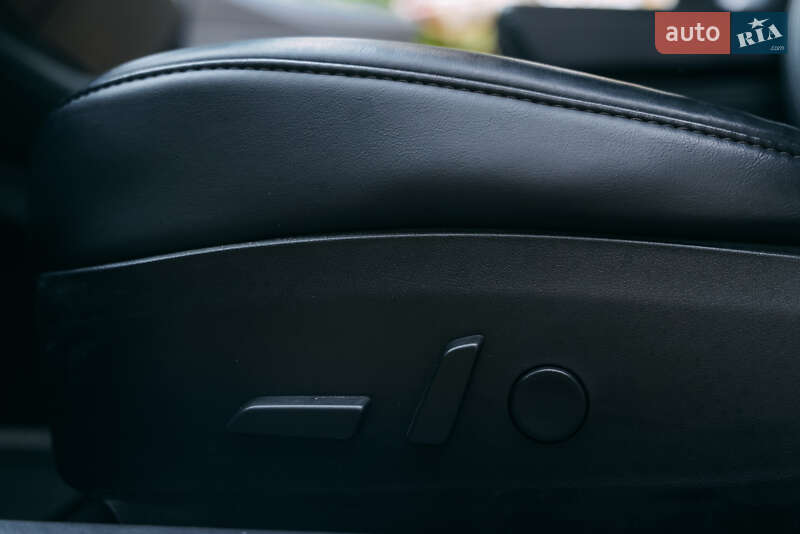 Седан Tesla Model 3 2020 в Києві фото 27 Седан Tesla Model 3 2020 в Києві