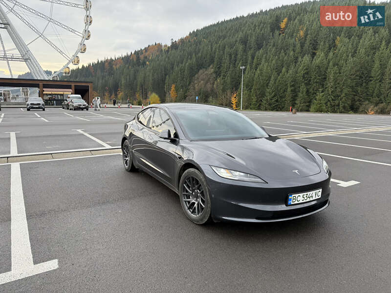 Седан Tesla Model 3 2024 в Золочеве фото 4 Седан Tesla Model 3 2024 в Золочеве