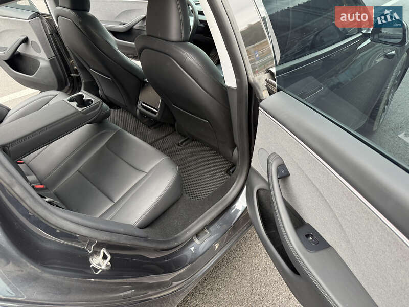 Седан Tesla Model 3 2024 в Золочеве фото 18 Седан Tesla Model 3 2024 в Золочеве