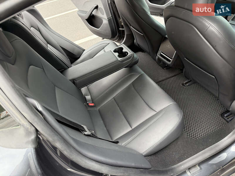 Седан Tesla Model 3 2024 в Золочеве фото 19 Седан Tesla Model 3 2024 в Золочеве