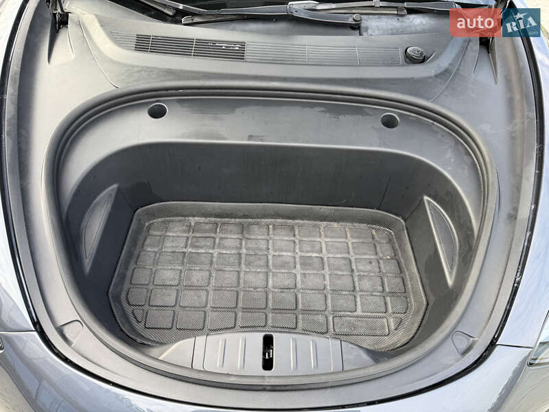 Седан Tesla Model 3 2022 в Ровно фото 30 Седан Tesla Model 3 2022 в Ровно