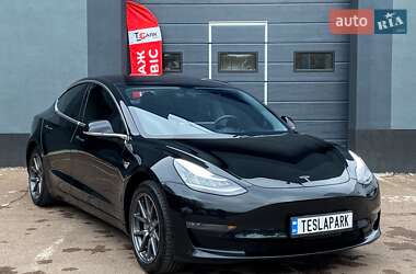 Седан Tesla Model 3 2018 в 
