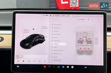 Седан Tesla Model 3 2018 в 