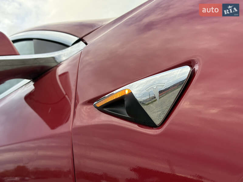 Седан Tesla Model 3 2018 в Дрогобыче фото 10 Седан Tesla Model 3 2018 в Дрогобыче