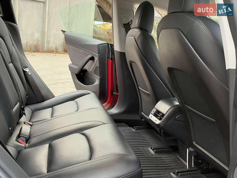 Седан Tesla Model 3 2018 в Дрогобыче фото 51 Седан Tesla Model 3 2018 в Дрогобыче