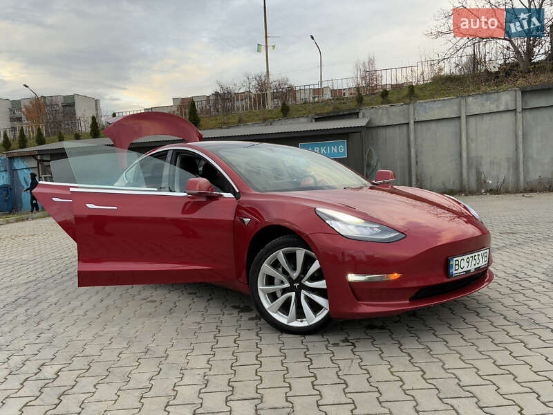 Седан Tesla Model 3 2018 в Дрогобыче фото 79 Седан Tesla Model 3 2018 в Дрогобыче