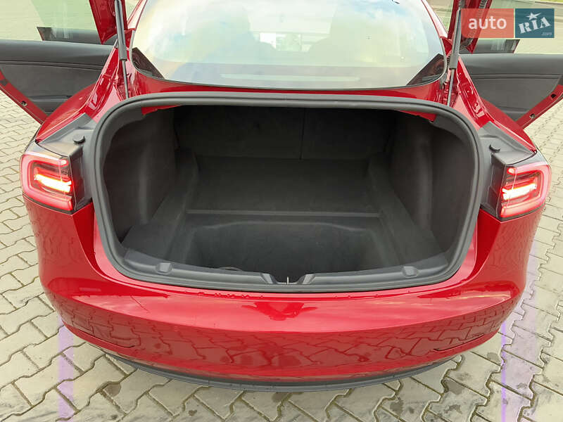 Седан Tesla Model 3 2018 в Дрогобыче фото 84 Седан Tesla Model 3 2018 в Дрогобыче
