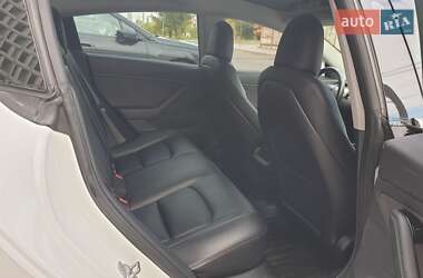 Седан Tesla Model 3 2018 в  фото 3 Седан Tesla Model 3 2018 в