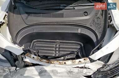 Седан Tesla Model 3 2018 в  фото 12 Седан Tesla Model 3 2018 в