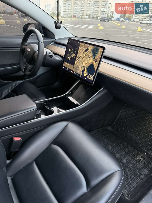 Седан Tesla Model 3 2020 в Киеве фото 8 Седан Tesla Model 3 2020 в Киеве