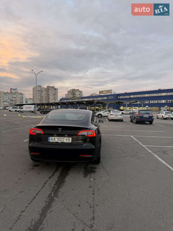 Седан Tesla Model 3 2020 в Киеве фото 21 Седан Tesla Model 3 2020 в Киеве