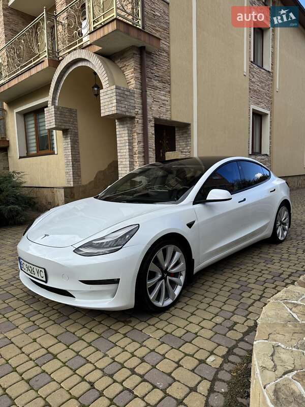 Седан Tesla Model 3 2018 в Львове фото 3 Седан Tesla Model 3 2018 в Львове