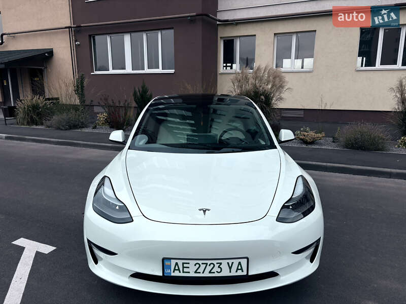 Седан Tesla Model 3 2021 в Дніпрі фото 20 Седан Tesla Model 3 2021 в Дніпрі