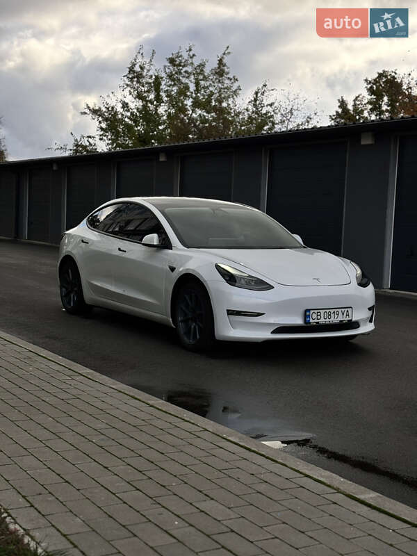 Седан Tesla Model 3 2022 в Чернигове фото 5 Седан Tesla Model 3 2022 в Чернигове