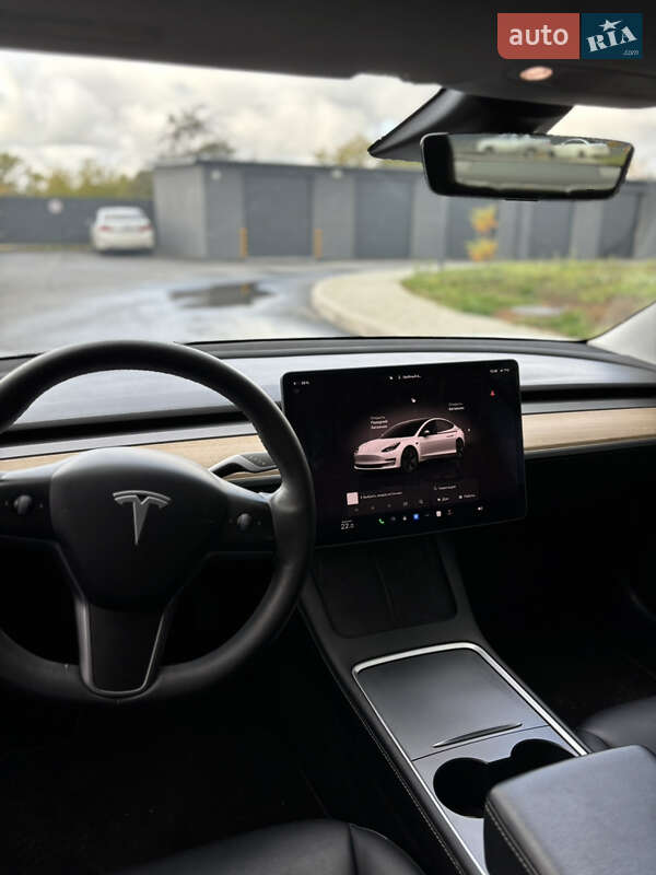 Седан Tesla Model 3 2022 в Чернигове фото 14 Седан Tesla Model 3 2022 в Чернигове