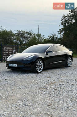 Седан Tesla Model 3 2018 в Яворові