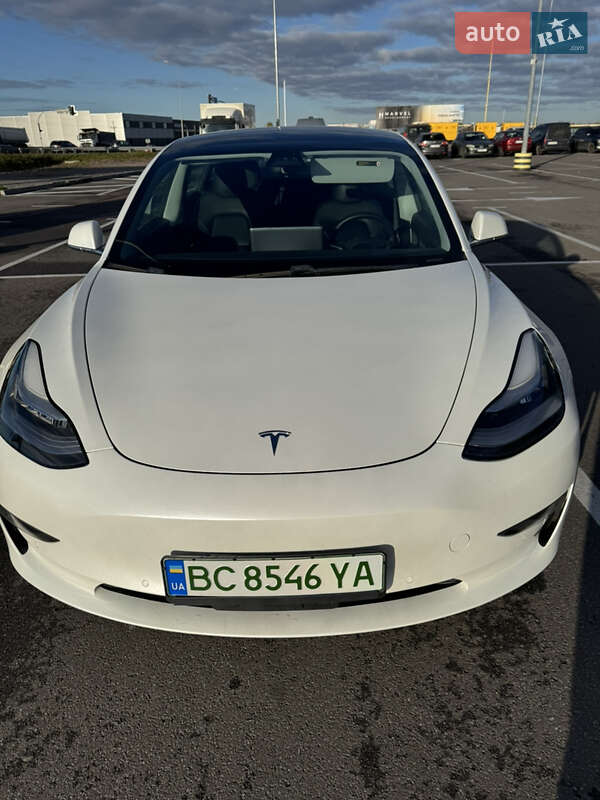 Tesla Model 3 2020 Tesla Model 3 2020