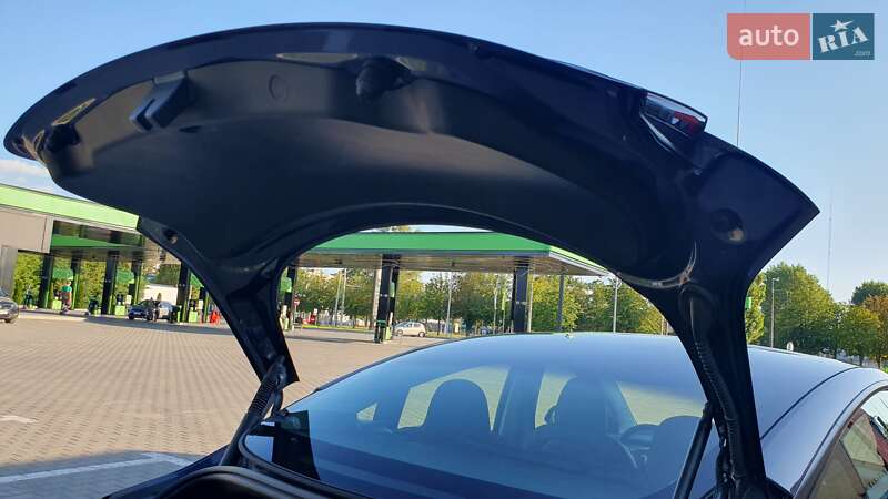 Седан Tesla Model 3 2022 в Кременчуге фото 10 Седан Tesla Model 3 2022 в Кременчуге