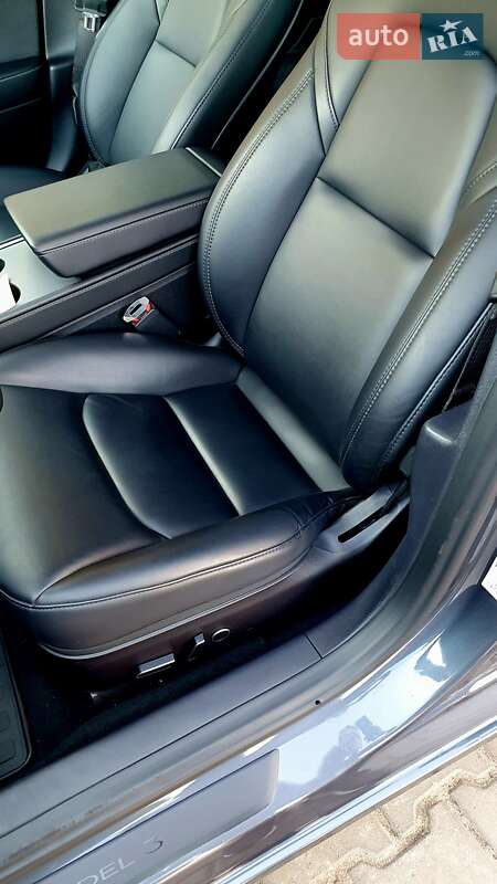 Седан Tesla Model 3 2022 в Кременчуге фото 24 Седан Tesla Model 3 2022 в Кременчуге