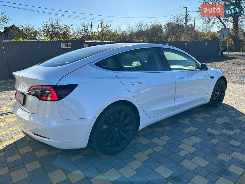 Седан Tesla Model 3 2020 в Львові фото 5 Седан Tesla Model 3 2020 в Львові