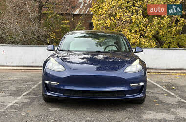 Седан Tesla Model 3 2020 в Полтаве Седан Tesla Model 3 2020 в Полтаве