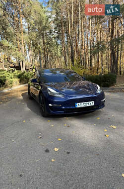 Седан Tesla Model 3 2020 в Новомосковську