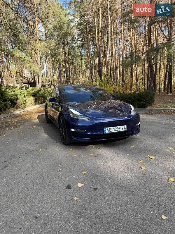 Tesla Model 3 2020 Tesla Model 3 2020