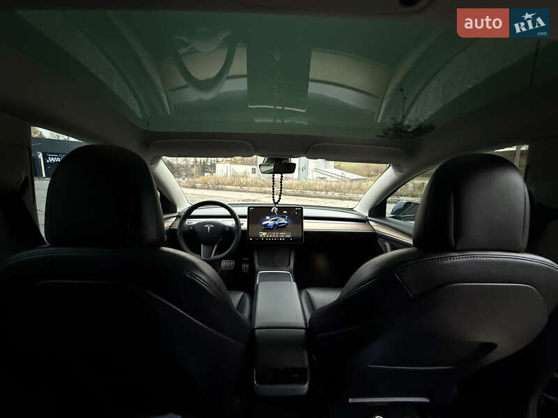 Седан Tesla Model 3 2022 в Харькове