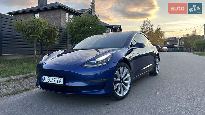 Tesla Model 3 2019 Tesla Model 3 2019