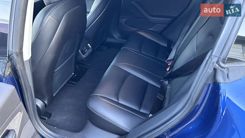 Седан Tesla Model 3 2019 в Києві фото 28 Седан Tesla Model 3 2019 в Києві