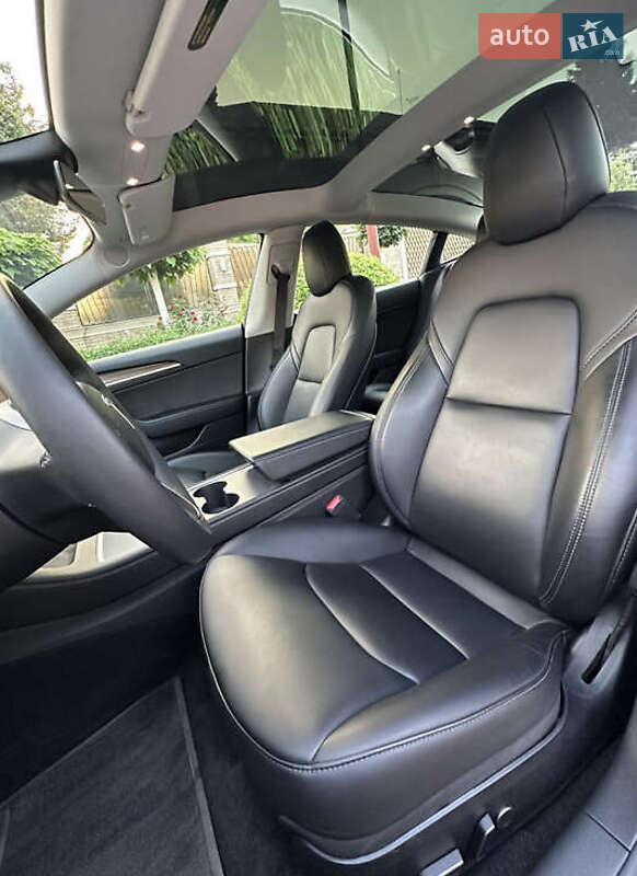 Седан Tesla Model 3 2022 в Николаеве фото 12 Седан Tesla Model 3 2022 в Николаеве