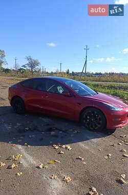 Седан Tesla Model 3 2022 в Стрые