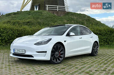 Седан Tesla Model 3 2022 в Миколаєві