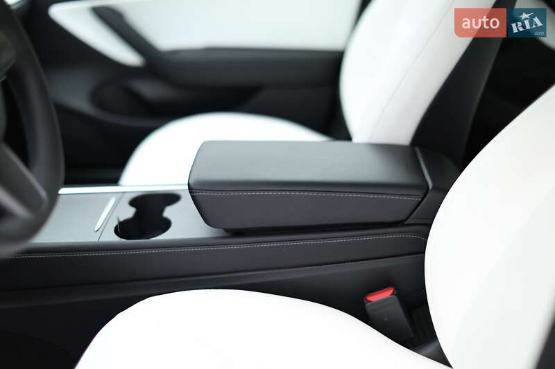 Седан Tesla Model 3 2020 в Полтаві фото 11 Седан Tesla Model 3 2020 в Полтаві