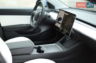 Седан Tesla Model 3 2020 в Полтаве