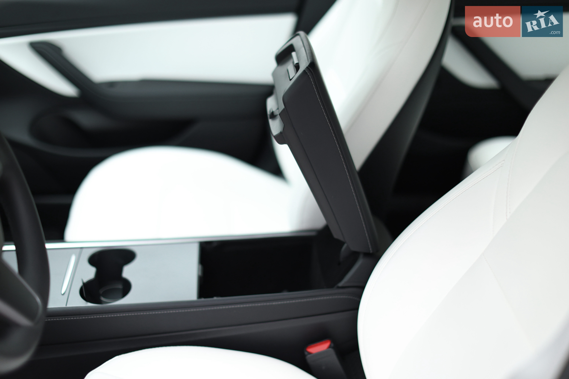 2020 Tesla Model 3 - мініатюра 25