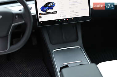 Седан Tesla Model 3 2020 в Полтаве