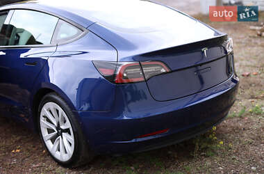Седан Tesla Model 3 2020 в Полтаве