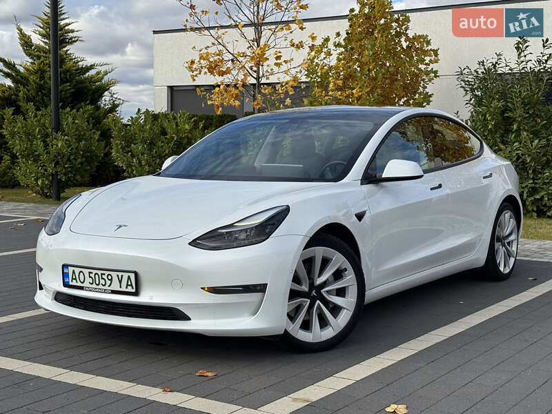 Седан Tesla Model 3 2021 в Мукачево фото 2 Седан Tesla Model 3 2021 в Мукачево