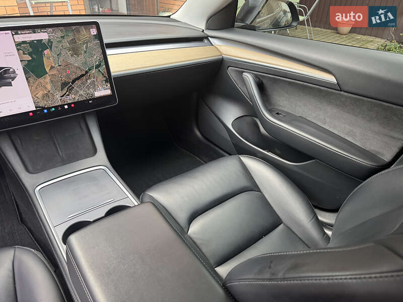 Седан Tesla Model 3 2021 в Виннице фото 24 Седан Tesla Model 3 2021 в Виннице