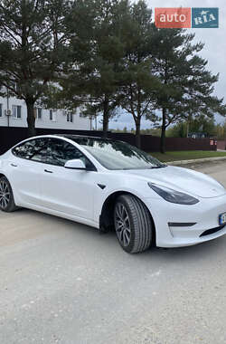 Седан Tesla Model 3 2021 в Львове Седан Tesla Model 3 2021 в Львове
