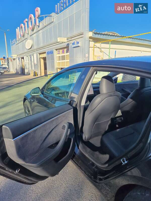 Седан Tesla Model 3 2024 в Одессе фото 10 Седан Tesla Model 3 2024 в Одессе