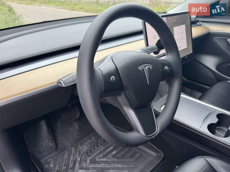 Седан Tesla Model 3 2021 в Одесі фото 21 Седан Tesla Model 3 2021 в Одесі