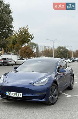 Седан Tesla Model 3 2020 в Дніпрі Седан Tesla Model 3 2020 в Дніпрі